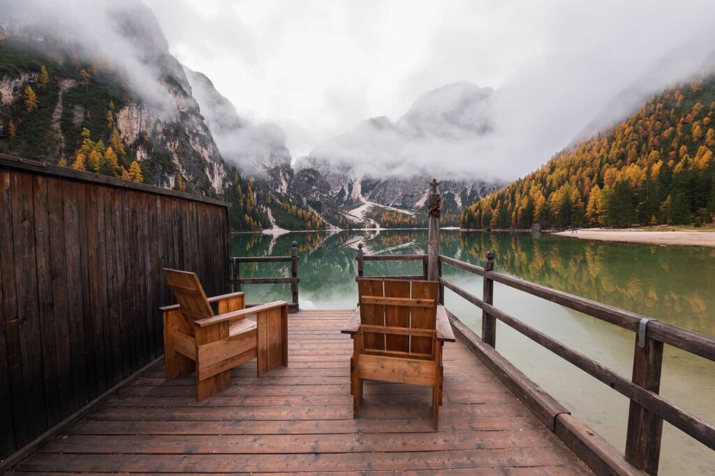 moody-autumn-day-in-the-dolomites-forest-and-mount-MBFNHV2.jpg