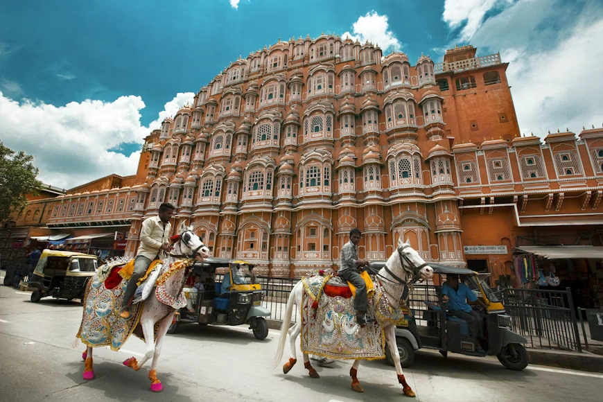 Jaipur sightseeing Taxi